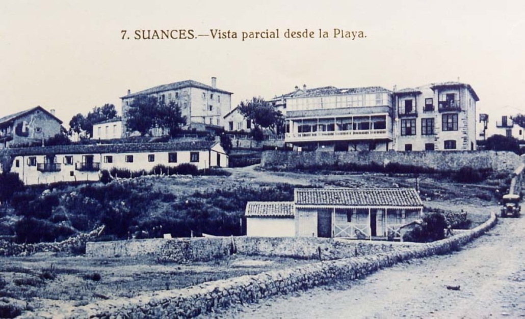 Subida Desde la Playa — foto antigua de Suances