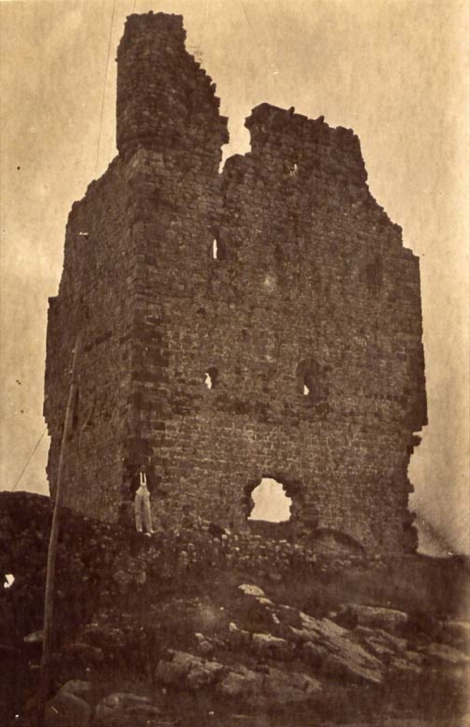 Castillo de la Ribera en Ruinas — foto antigua de Suances