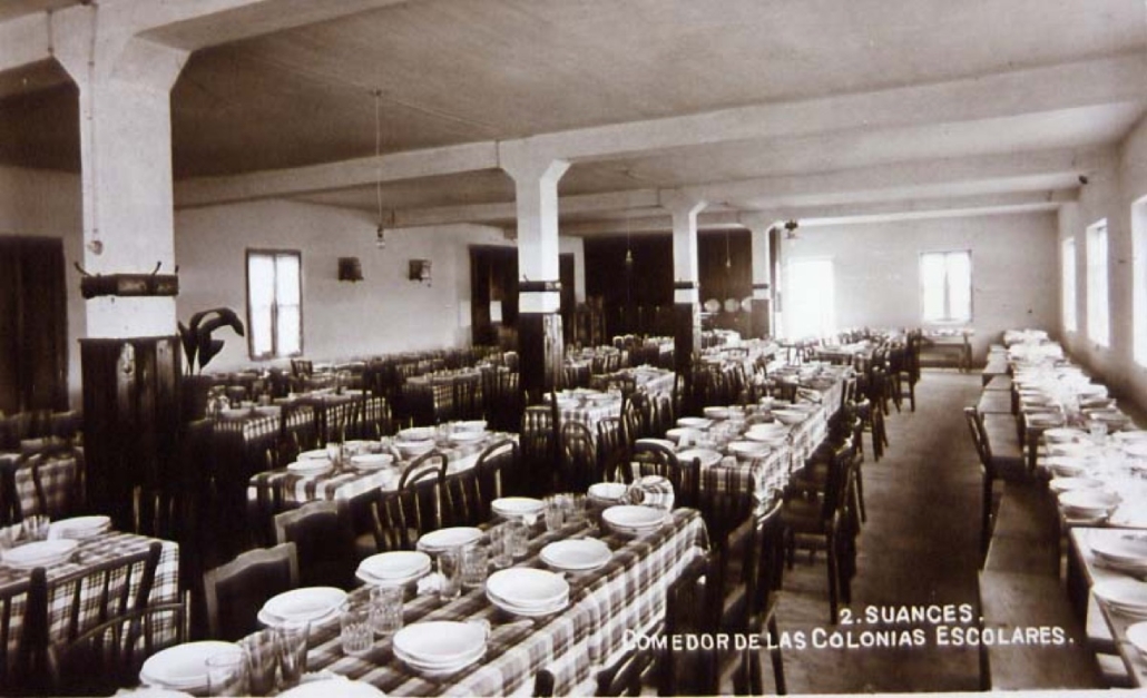 Comedor Colonias Escolares — foto antigua de Suances