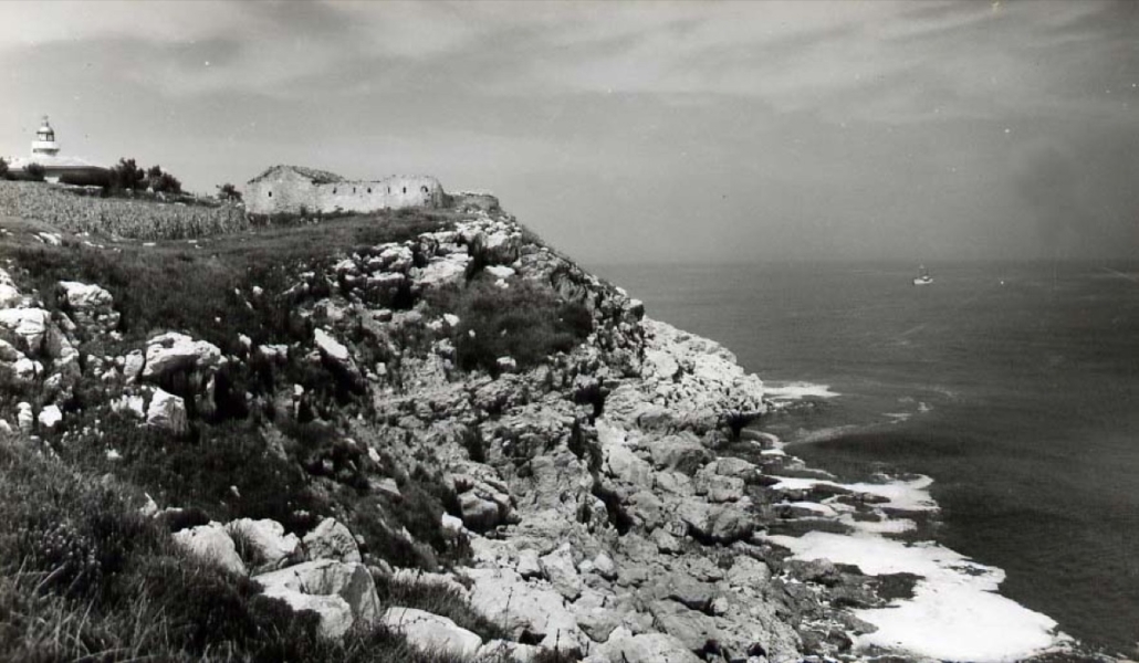 El Faro — foto antigua de Suances
