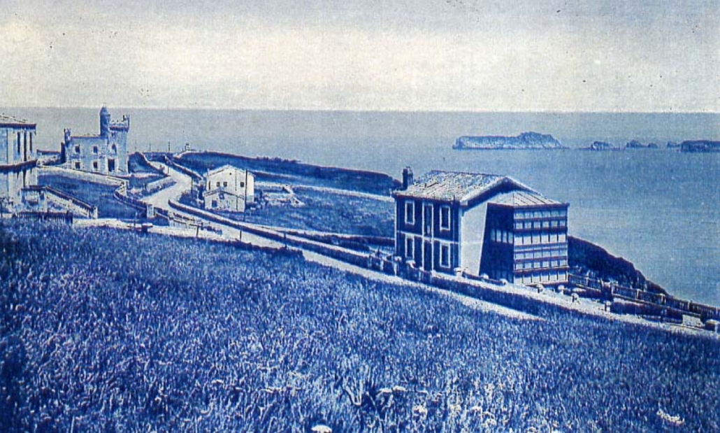 El Faro Subida — foto antigua de Suances