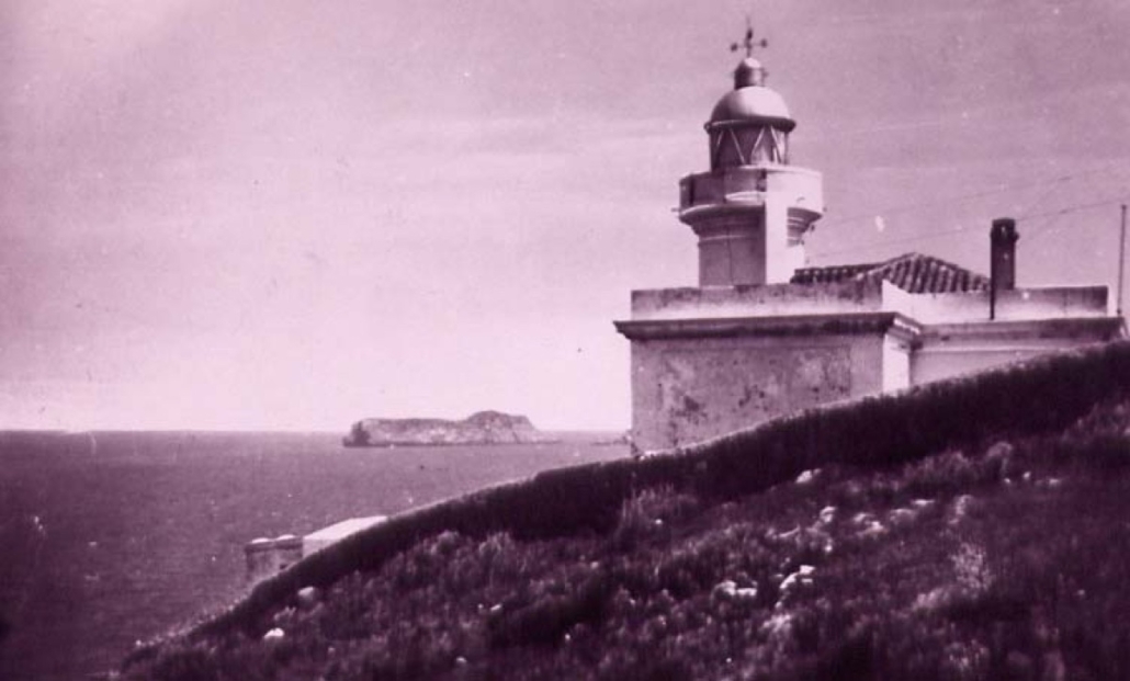 El Faro Vista 6 — foto antigua de Suances