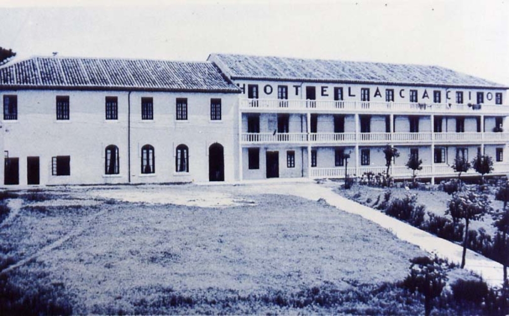 Hotel Acacio 2 — foto antigua de Suances