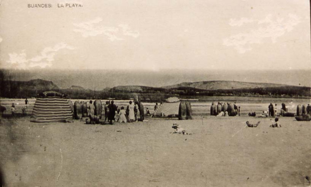 La Playa 16 — foto antigua de Suances