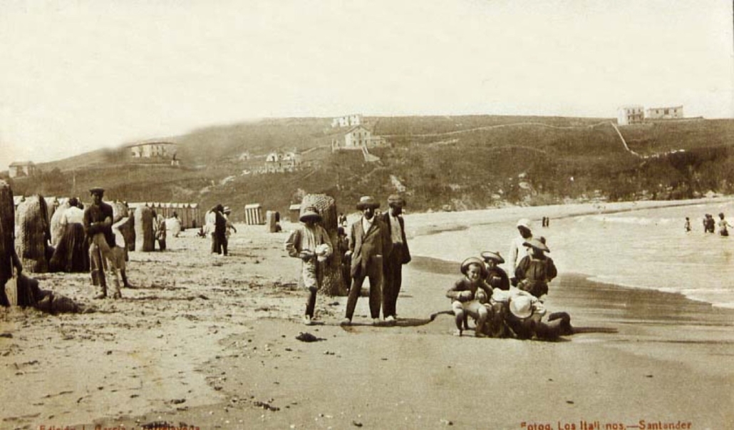 La Playa 18 — foto antigua de Suances