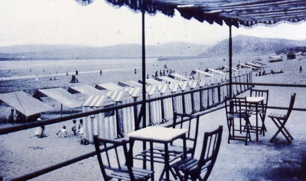 La Playa 19 — foto antigua de Suances