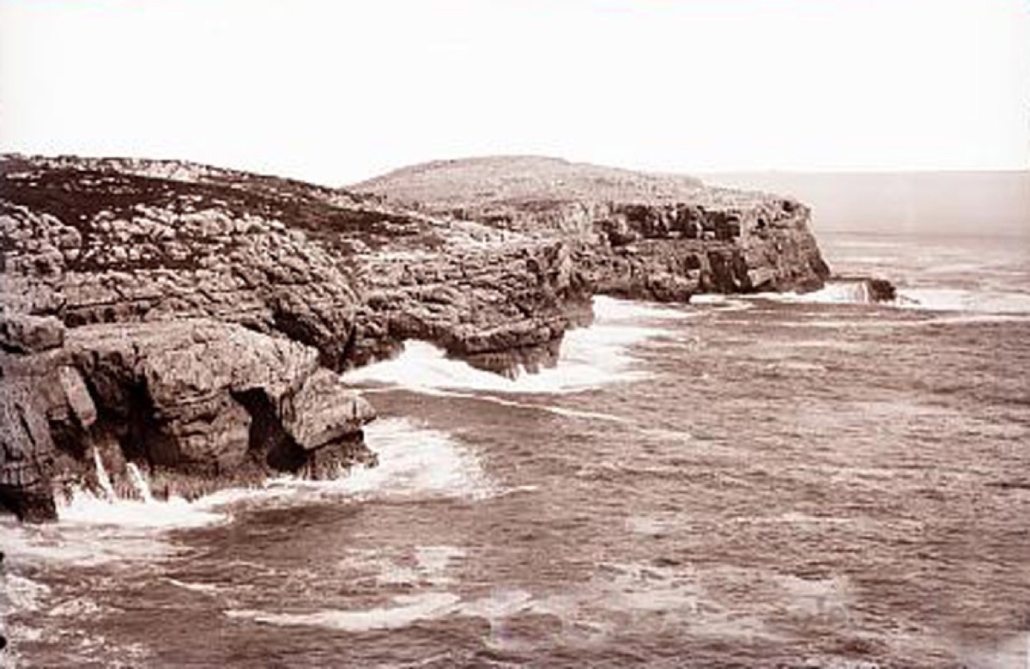 Acantilados — foto antigua de Suances